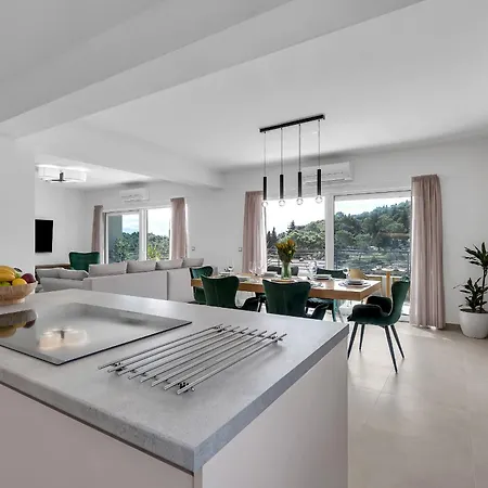 Luxury Wellness Apartment Makarska